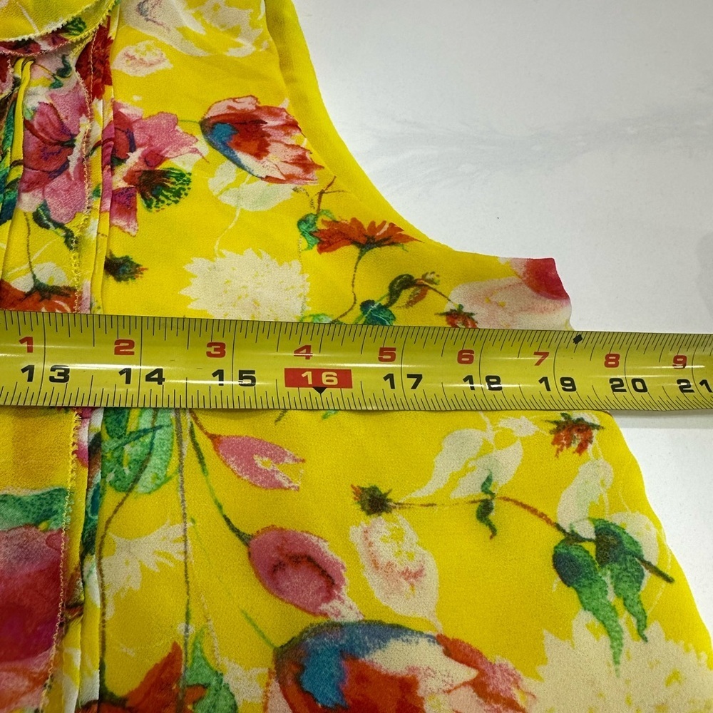 Rose & Olive Yellow Floral Blouse - Picture 6 of 7